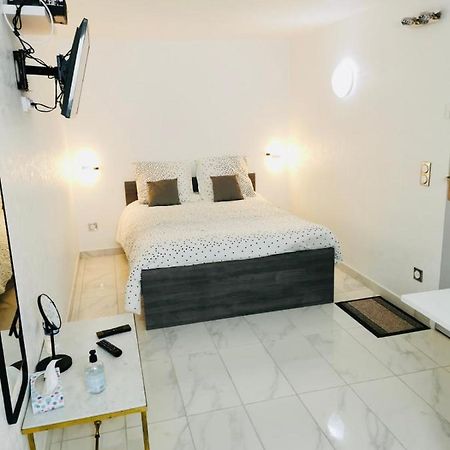 Agreable Studio A Proximite De Paris Et Henri Mondor Créteil Exteriör bild