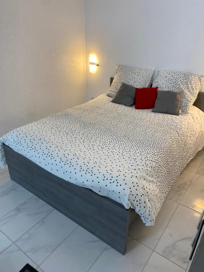 Agreable Studio A Proximite De Paris Et Henri Mondor Créteil Exteriör bild